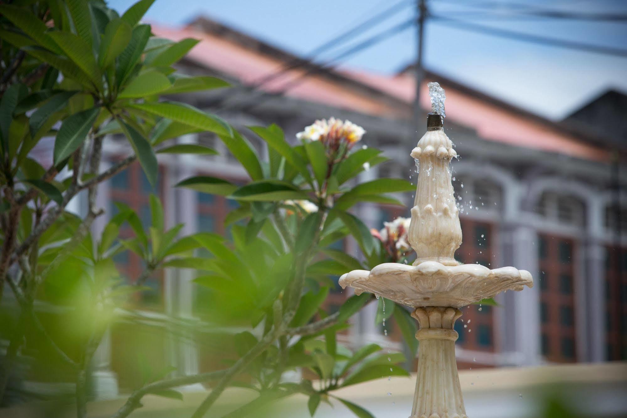 Jawi Peranakan Mansion Джорджтаун Экстерьер фото