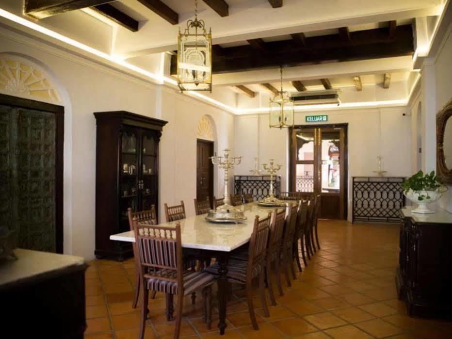 Jawi Peranakan Mansion Джорджтаун Экстерьер фото