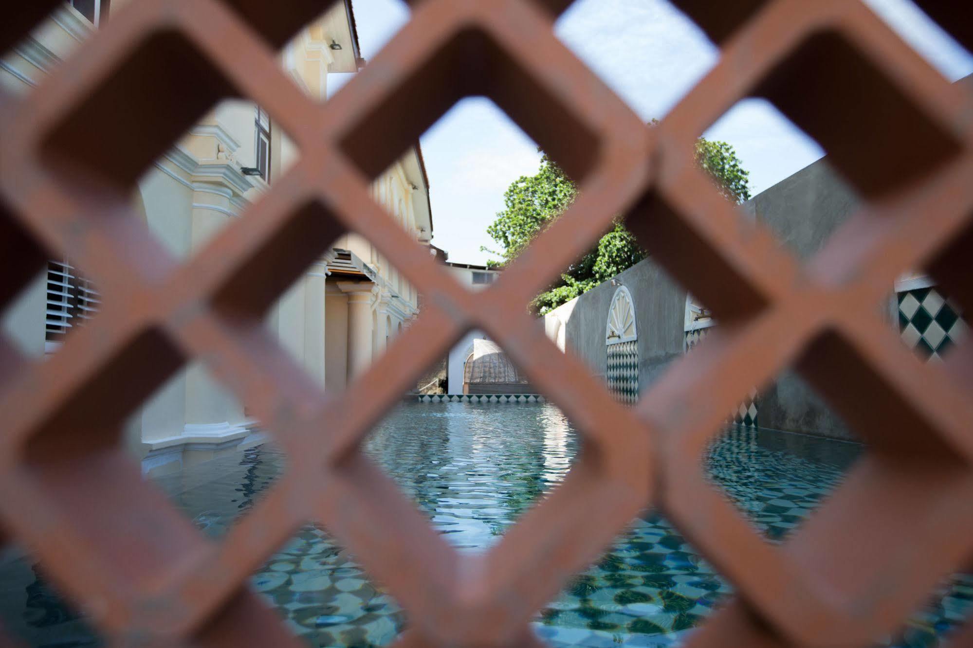 Jawi Peranakan Mansion Джорджтаун Экстерьер фото
