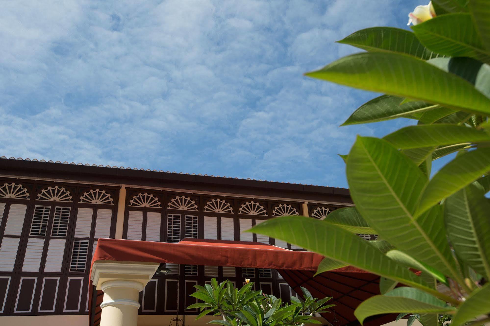 Jawi Peranakan Mansion Джорджтаун Экстерьер фото